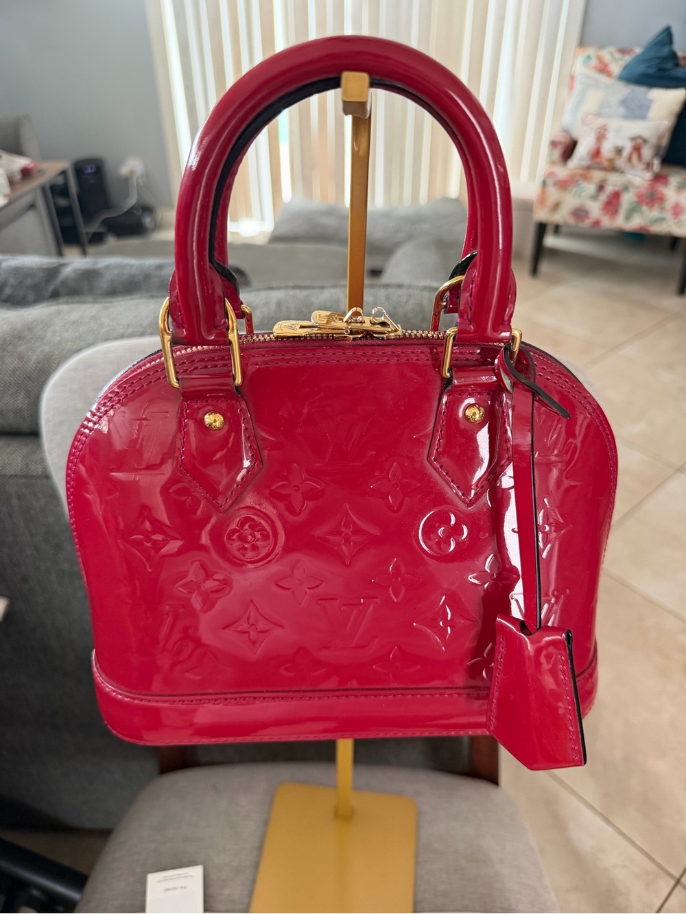 Louis Vuitton Rose Indian mono Vernis Alma BB w strap pre-owned. Still gorgeous